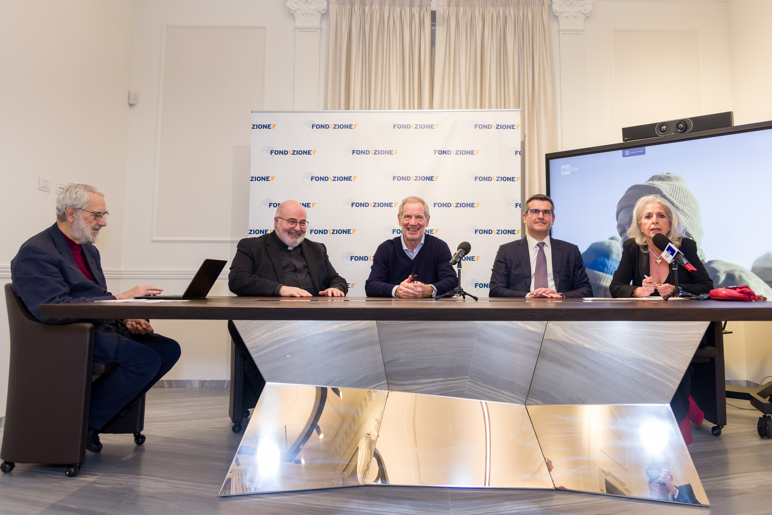 Nasce Fondazione F: fiducia nella ricerca, formazione e accesso alle cure 